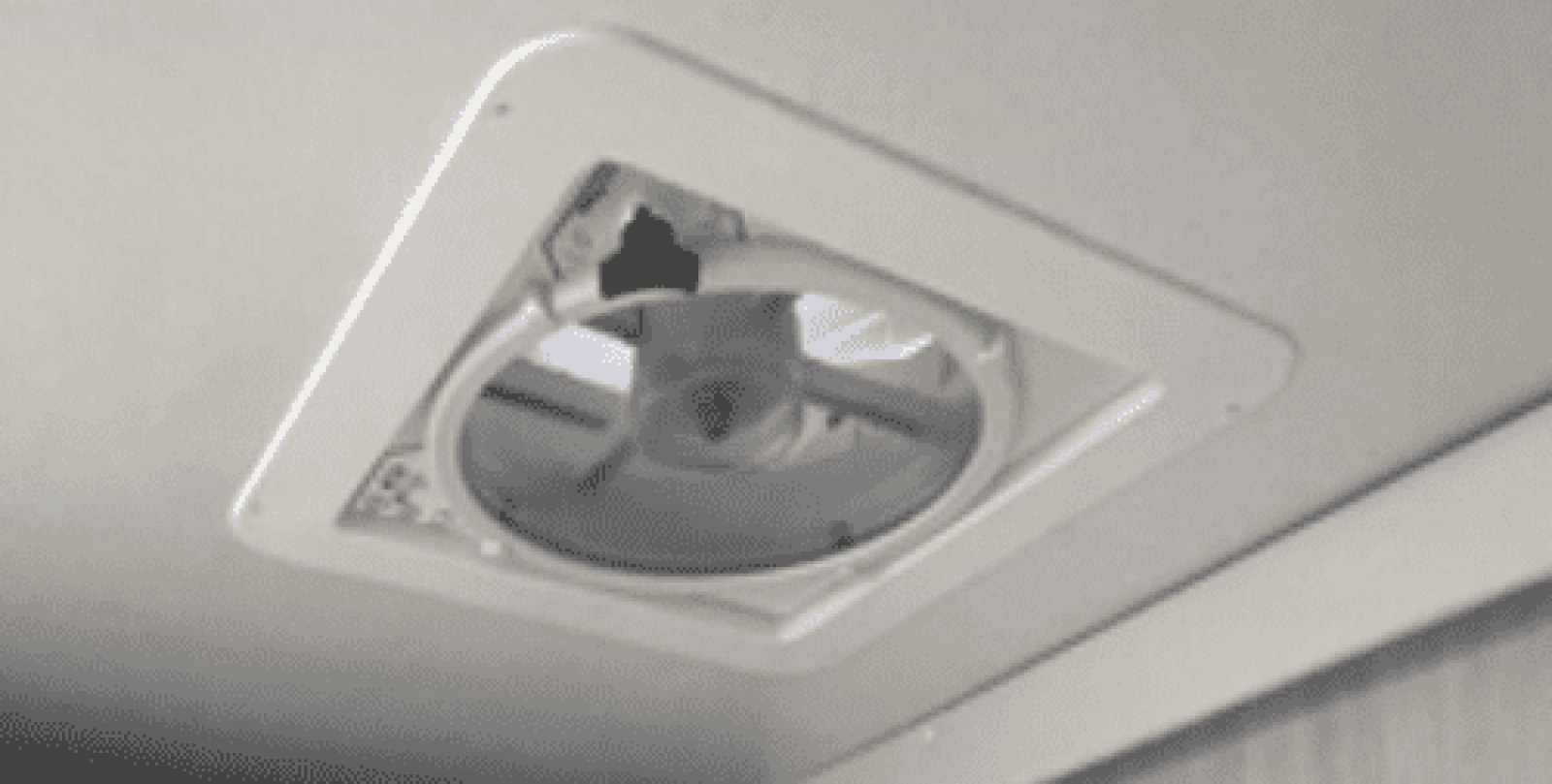 MaxxFan Deluxe tagventilator